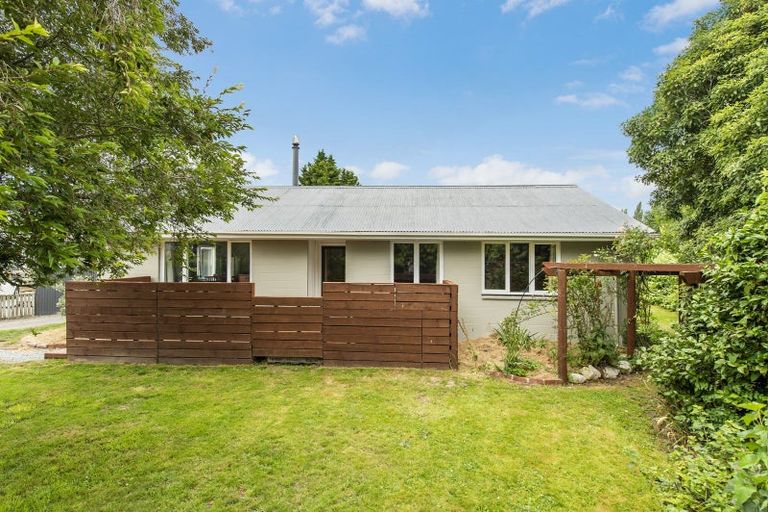 Photo of property in 2577 Bealey Road, Hororata, 7572