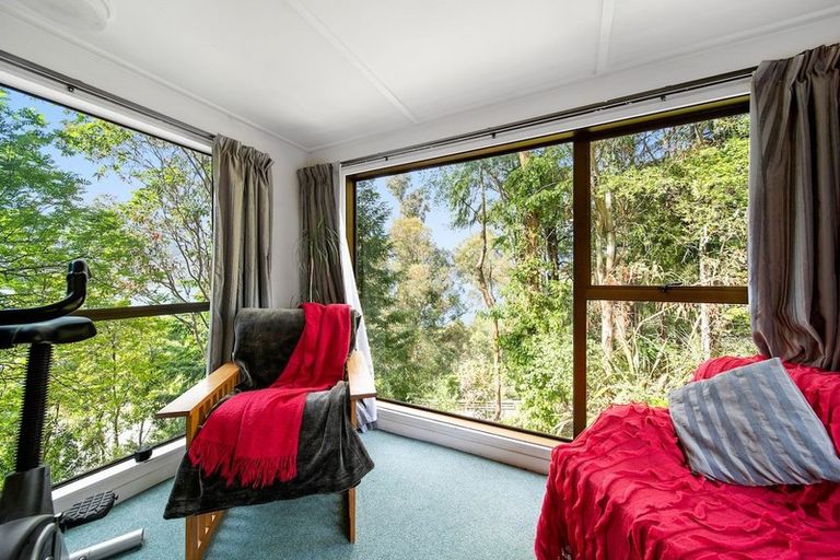Photo of property in 44 Arawata Terrace, Sunshine Bay, Queenstown, 9300