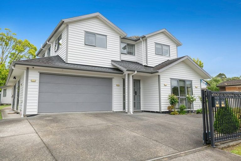 Photo of property in 30 Salamanca Road, Sunnynook, Auckland, 0620