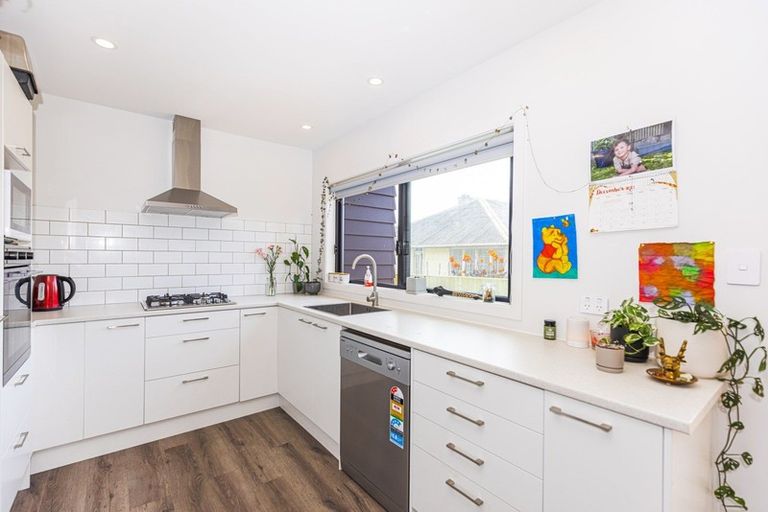 Photo of property in 5a Karaka Street, Castlecliff, Wanganui, 4501