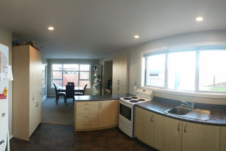 Photo of property in 64 Coopers Road, Dallington, Christchurch, 8061