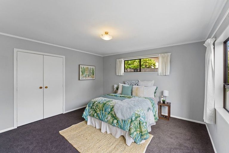 Photo of property in 167 Tutere Street, Waikanae Beach, Waikanae, 5036