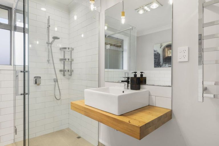 Photo of property in 40 Wordsworth Street, Leamington, Cambridge, 3432