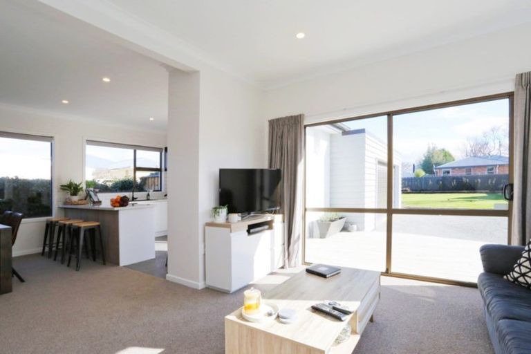 Photo of property in 28 Salford Street, Windsor, Invercargill, 9810