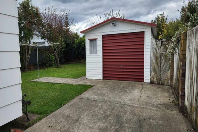 Photo of property in 30 Exeter Crescent, Springvale, Whanganui, 4501