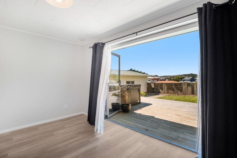 Photo of property in 37 Awamoa Road, Holmes Hill, Oamaru, 9401