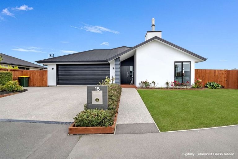 Photo of property in 18 Amur Crescent, Rolleston, 7615