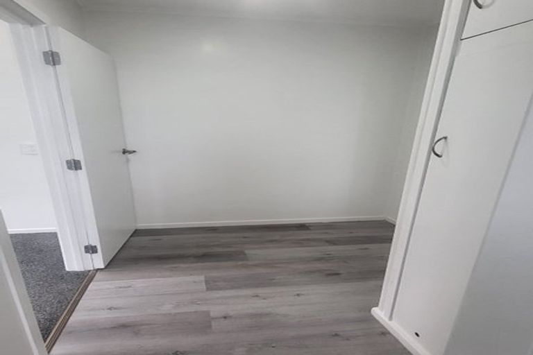 Photo of property in 52a Arimu Road, Papakura, 2110