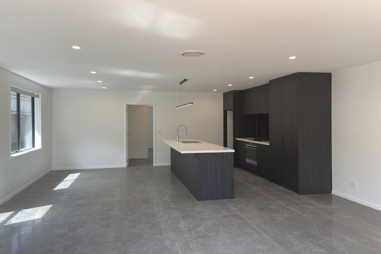Photo of property in 29 Sycamore Grove, Lower Vogeltown, New Plymouth, 4310