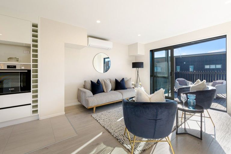 Photo of property in 48 Wallace Road, Hobsonville, Auckland, 0616