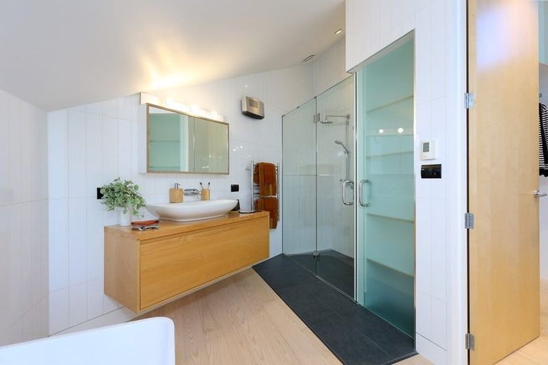 Photo of property in 5 Albert Road, Stepneyville, Nelson, 7010