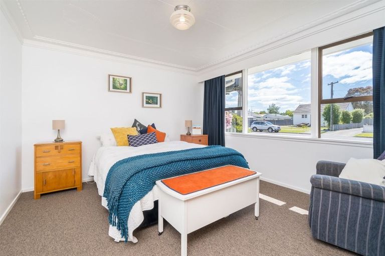 Photo of property in 5 Duthie Street, Milton, 9220