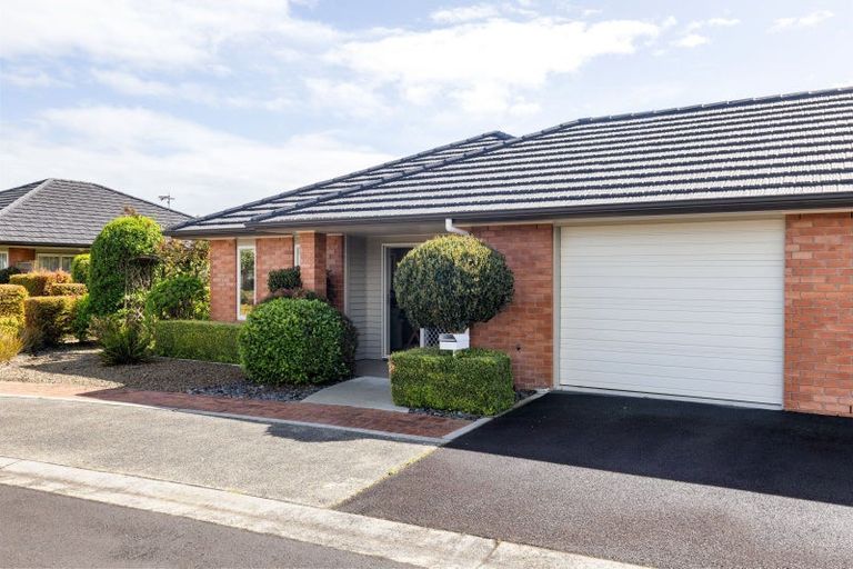 Photo of property in 5 Walter Court, Cambridge, 3434