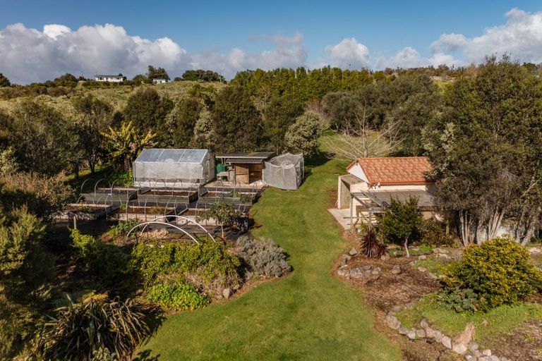 Photo of property in 55 Waitaheke Road, Ohaeawai, Kaikohe, 0472