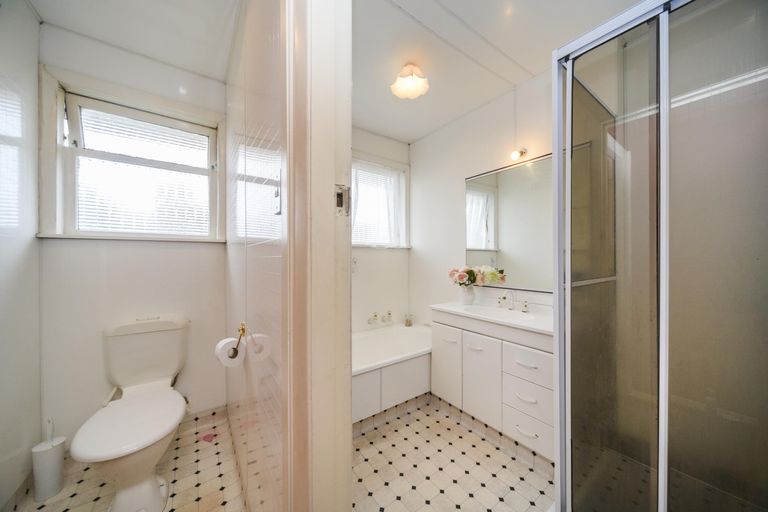 Photo of property in 38 Holdsworth Avenue, Milson, Palmerston North, 4414