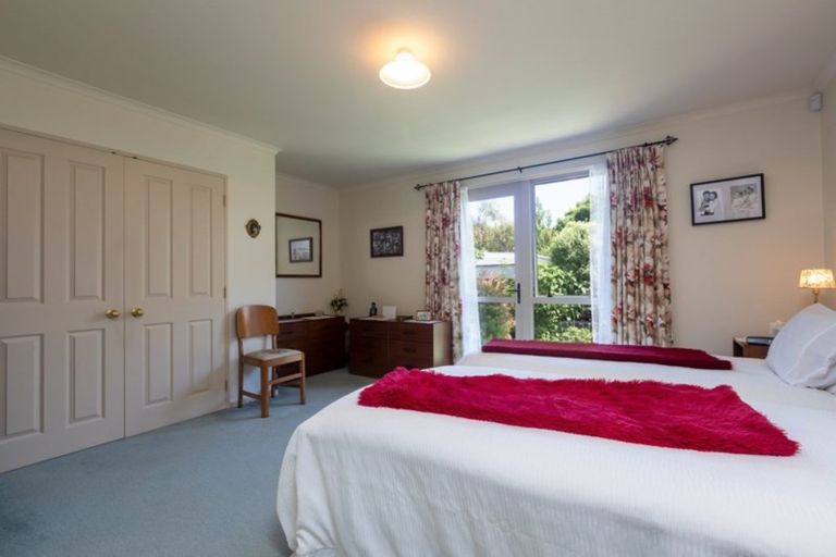 Photo of property in 20a Karu Crescent, Waikanae, 5036