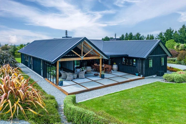 Photo of property in 7 Gale Cutting Road, Geraldine, 7991