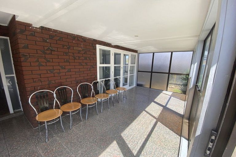 Photo of property in 20 Henwood Road, Mangere East, Auckland, 2024