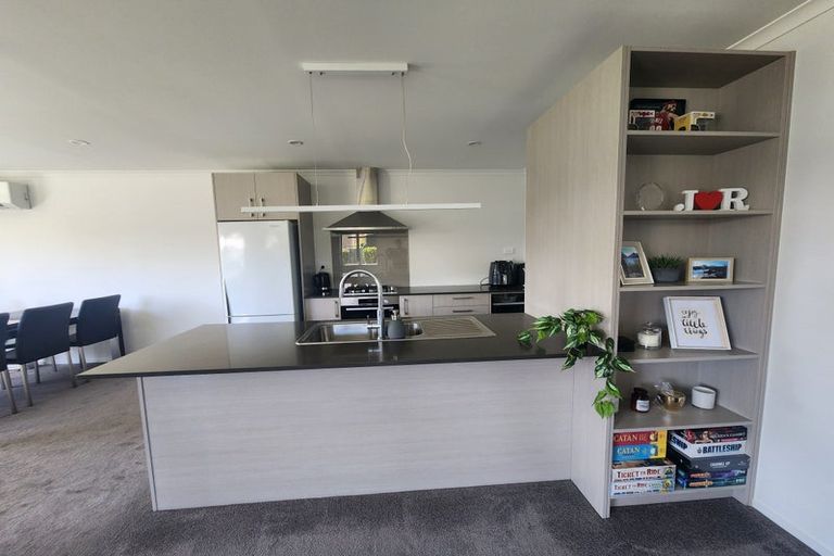 Photo of property in 94 Kuaka Drive, Takanini, 2112