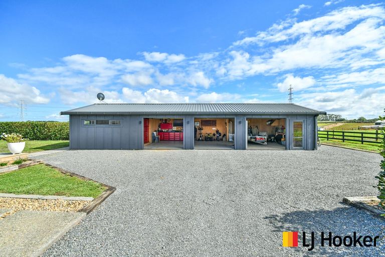 Photo of property in 384 Glenbrook Station Road, Glenbrook, Waiuku, 2681