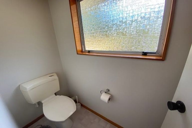 Photo of property in 27a Kenmure Avenue, Forrest Hill, Auckland, 0620