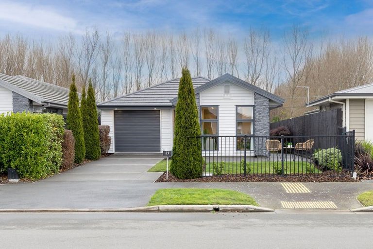 Photo of property in 69 Packard Crescent, Halswell, Christchurch, 8025