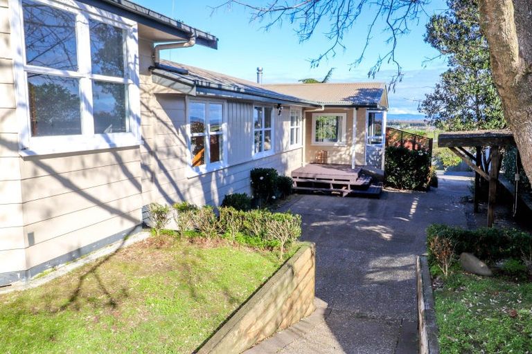 Photo of property in 208 Waikiekie Road, Thames, 3500