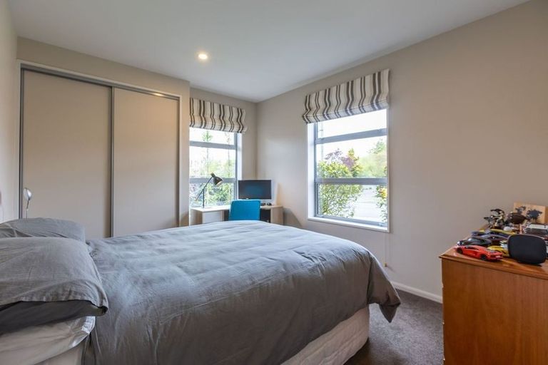 Photo of property in 6 Mappleton Avenue, Burnside, Christchurch, 8053