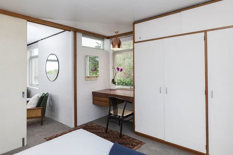 Photo of property in 21 Newbridge Place, Ilam, Christchurch, 8041