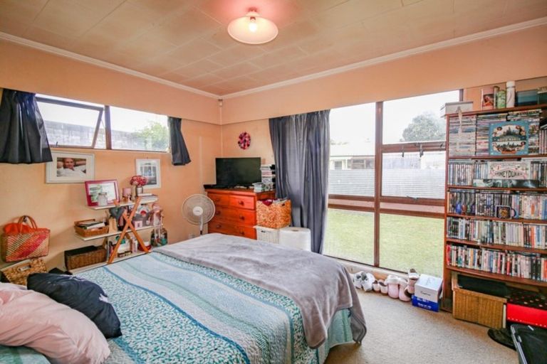 Photo of property in 68a Thatcher Street, Castlecliff, Whanganui, 4501