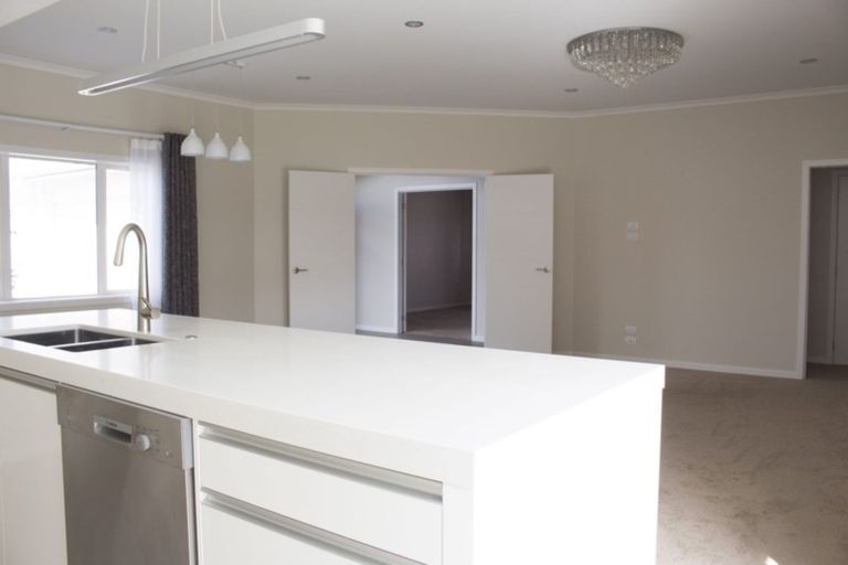 Photo of property in 54 Sirius Crescent, Rototuna North, Hamilton, 3210