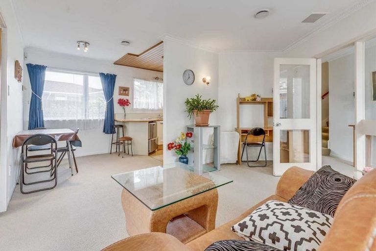 Photo of property in 335 Waimairi Road, Ilam, Christchurch, 8041