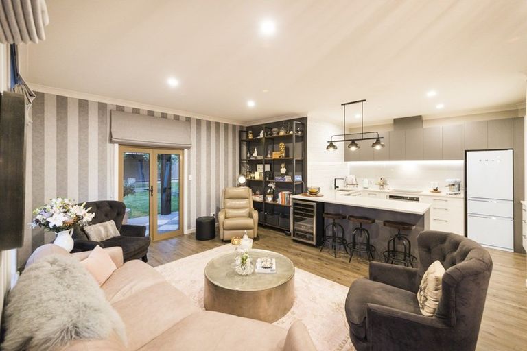 Photo of property in 28a Karina Terrace, Roslyn, Palmerston North, 4414