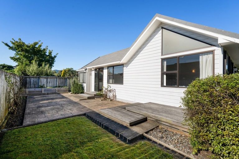 Photo of property in 25 Cedar Drive, Paraparaumu Beach, Paraparaumu, 5032
