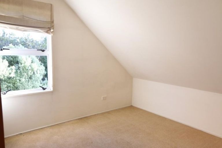 Photo of property in 15a Lansbury Avenue, Strowan, Christchurch, 8052