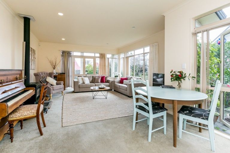 Photo of property in 2/6 Scannell Street, Havelock North, 4130