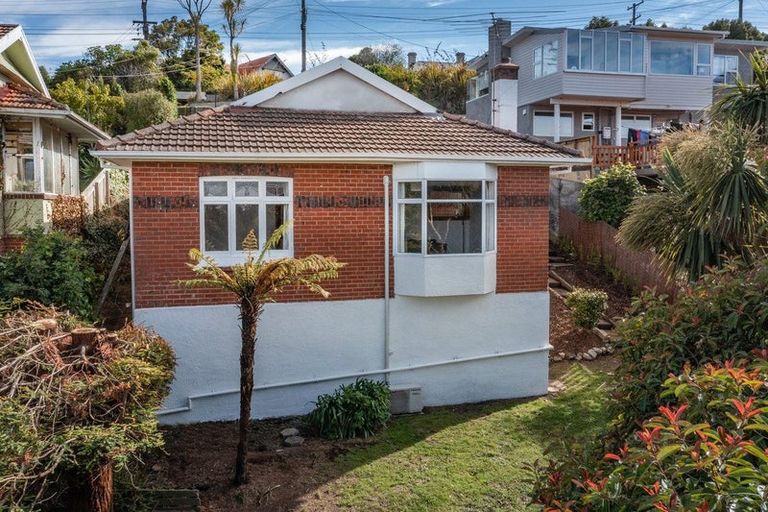 Photo of property in 50 Moana Crescent, Musselburgh, Dunedin, 9013