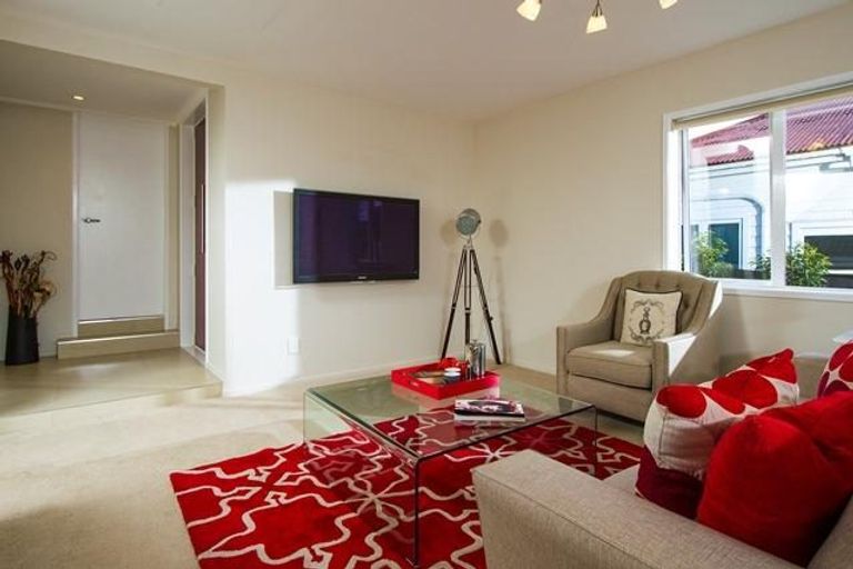 Photo of property in 1/44 Richmond Avenue, Northcote Point, Auckland, 0627