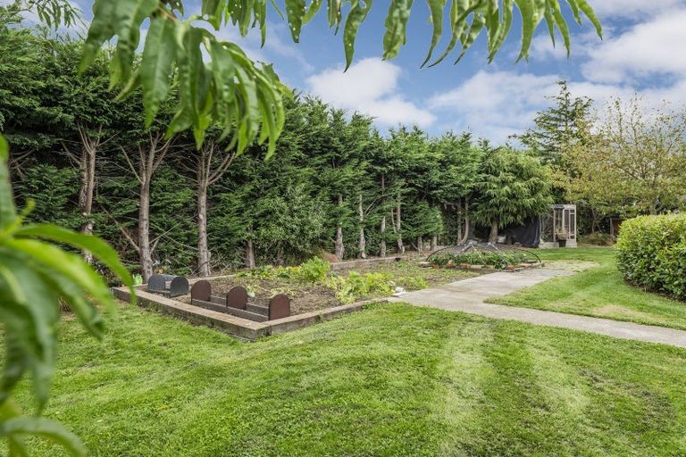 Photo of property in 365 Clintons Road, Charing Cross, Christchurch, 7671