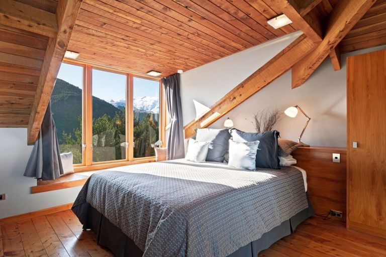 Photo of property in 673 Glenorchy-queenstown Road, Closeburn, Queenstown, 9371