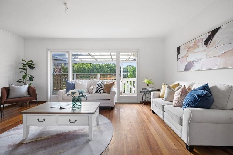 Photo of property in 18a Frank Hewitt Street, Pukekohe, 2120