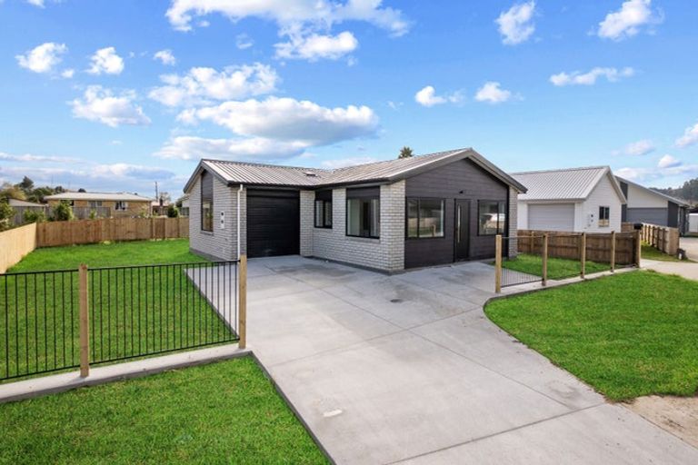 Photo of property in 14 Guy King Place, Huntly, 3700