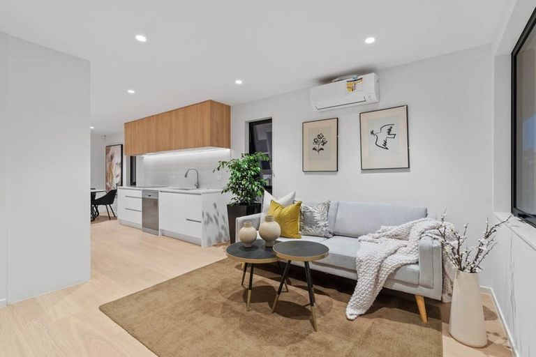 Photo of property in 9c O'donn Avenue, Beach Haven, Auckland, 0626