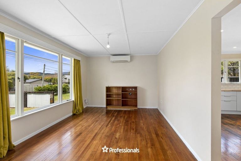 Photo of property in 18 Titoki Road, Raumati Beach, Paraparaumu, 5032