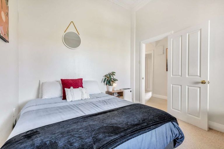 Photo of property in 8 Cochrane Street, Fairy Springs, Rotorua, 3015