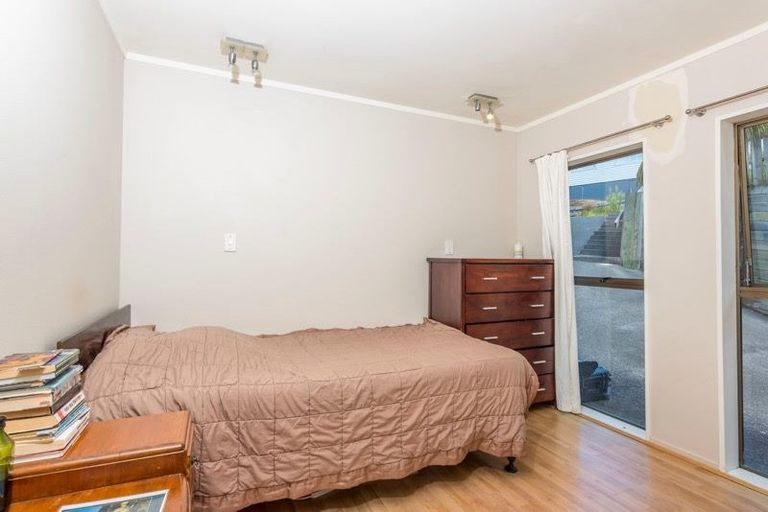 Photo of property in 3 Mulberry Place, Glenfield, Auckland, 0629