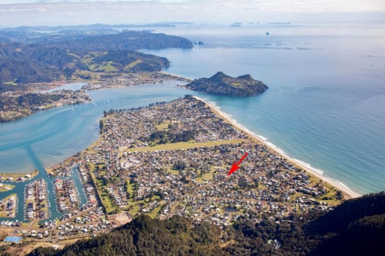 Photo of property in 1 Gallagher Park Lane, Pauanui, Hikuai, 3579