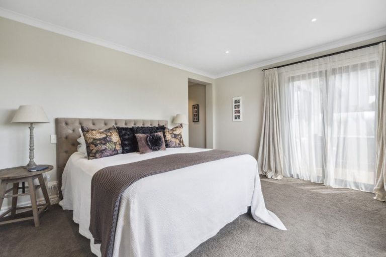 Photo of property in 80 Capriana Drive, Karaka, Papakura, 2113