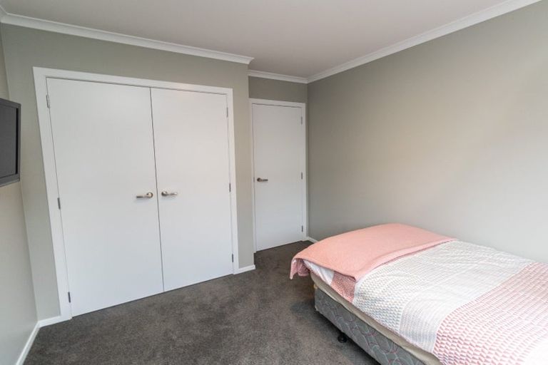 Photo of property in 51 Grovedale Square, Wainuiomata, Lower Hutt, 5014