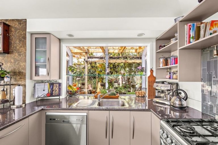 Photo of property in 112 Ingleton Road, Wellsford, 0972